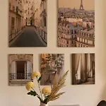 Versailles Rustic - Charm & Comfort 7min Palace Апартаменты *